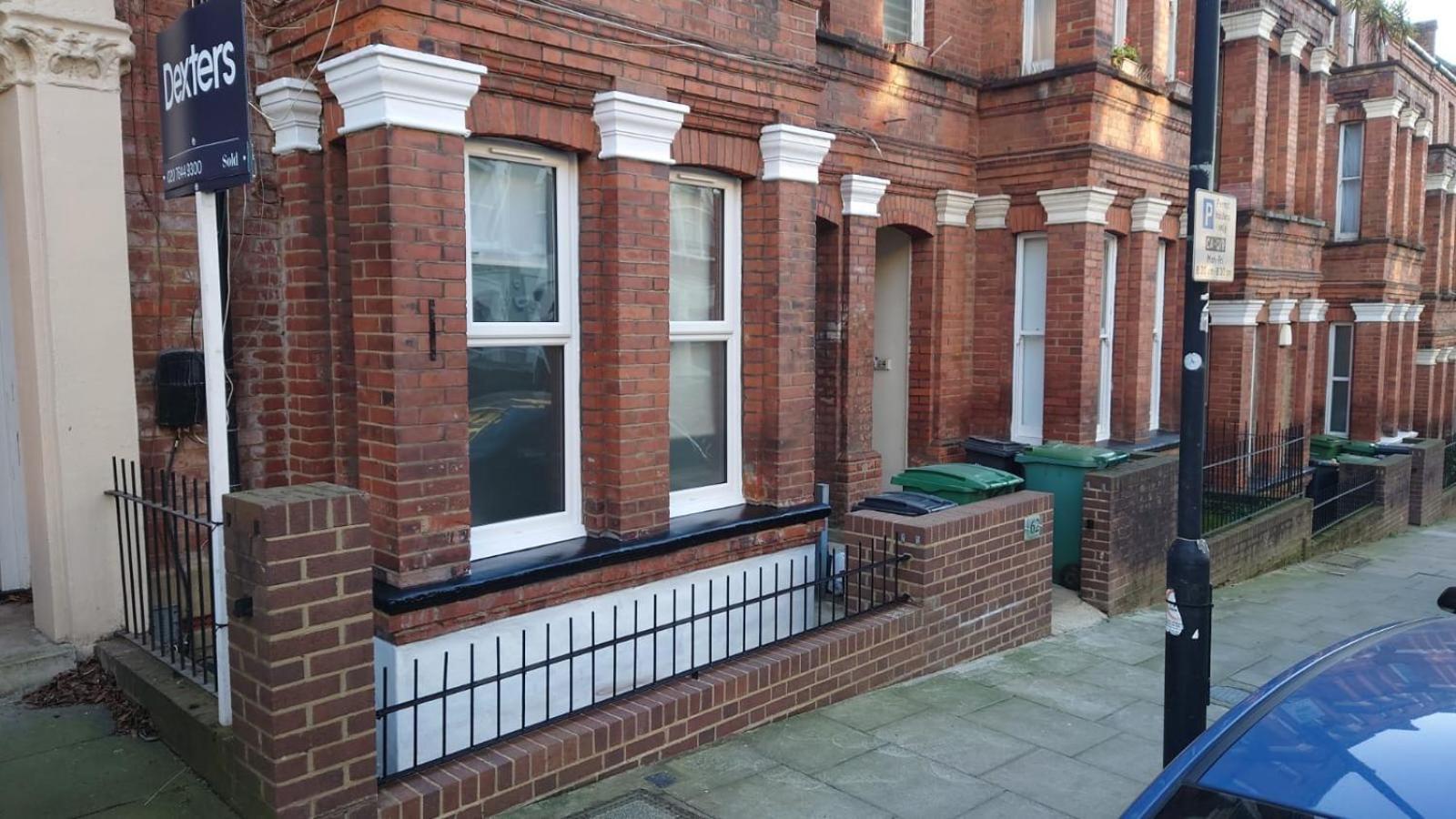 Stylish 2-Bed Flat In The Heart Of West Hampstead Apartment Лондон Екстериор снимка